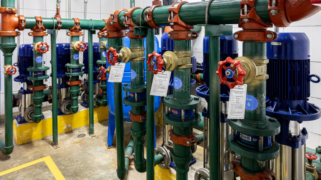 mantenimiento e implementación de sistemas de bombas de agua y desagüe