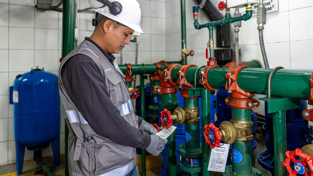 mantenimiento e implementación de sistemas de bombas de agua y desagüe